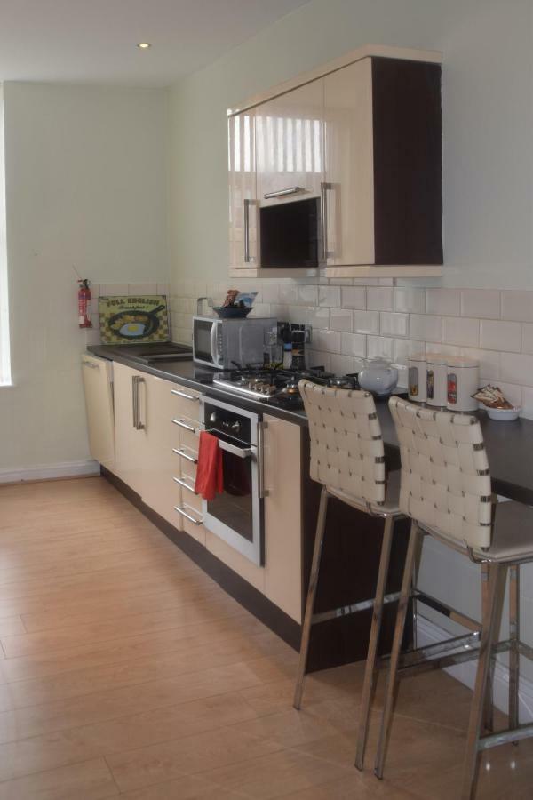 Harrogate Elite Living Apartment Екстериор снимка
